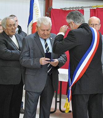 Bruno Barthes - François Berges Chevalier de l’Ordre National du Mérite. Creissan